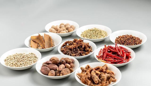 炖肉放香料别乱来！这份香料清单，建议收藏起来，早晚用得上