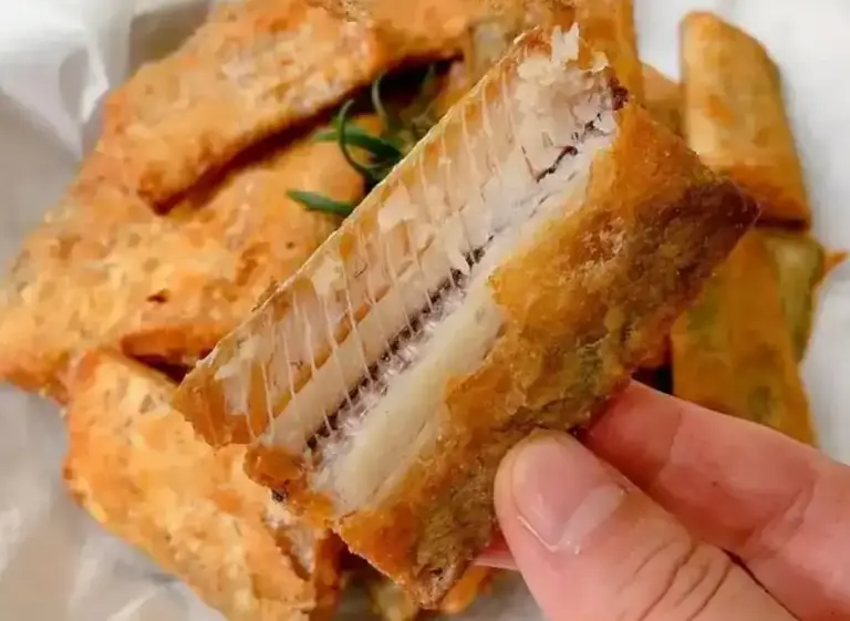 炸带鱼，不要乱加料！教你正确做法，带鱼香酥不腥，好吃得很