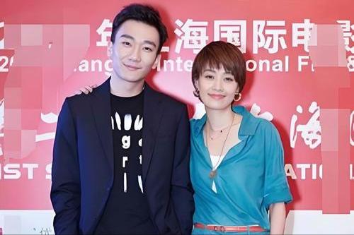 看见马伊琍深夜官宣喜讯，才意识到，她已是文章高攀不起的存在！