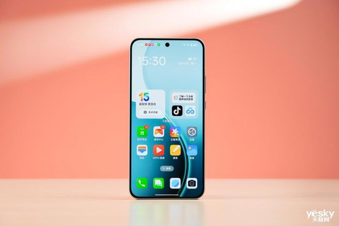 OPPO Reno14 Pro 评测：Live图天花板？长焦+4K+爆闪三招玩转动态美学