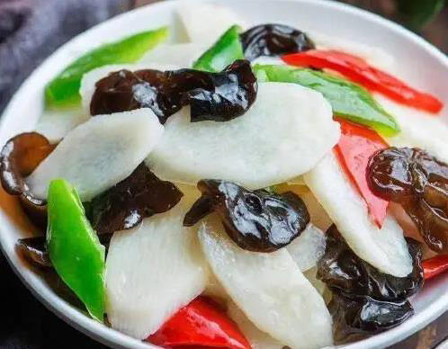 10分钟炒出香菜牛肉，家常菜秒变大厨味，你敢试吗？