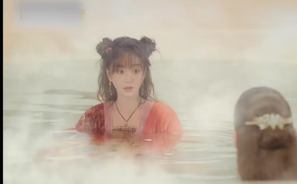 男演员身材很重要，同样演“泡澡”，张云龙与刘学义演出不同意境