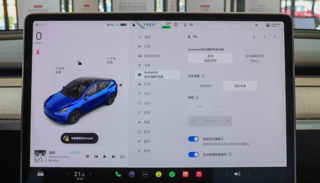 “啥都没有”的特斯拉，为啥大厂程序员都爱买？太知道同行水平了