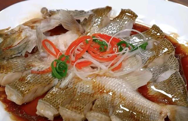 因为家人爱吃鱼，我学会了7种不同做法，鲜嫩味美，天天吃也不腻