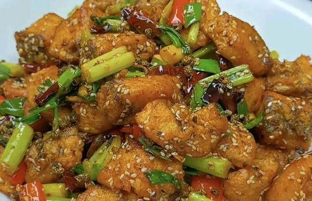 因为家人爱吃鱼，我学会了7种不同做法，鲜嫩味美，天天吃也不腻