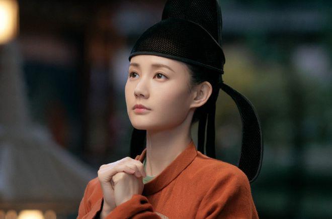 李一桐：内娱中的“体寒”演员，火不起来的原因何在？