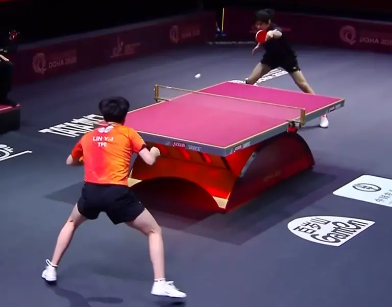 多哈世乒赛：男单4强已出其2！王楚钦4-0林昀儒，国乒2大主力晋级