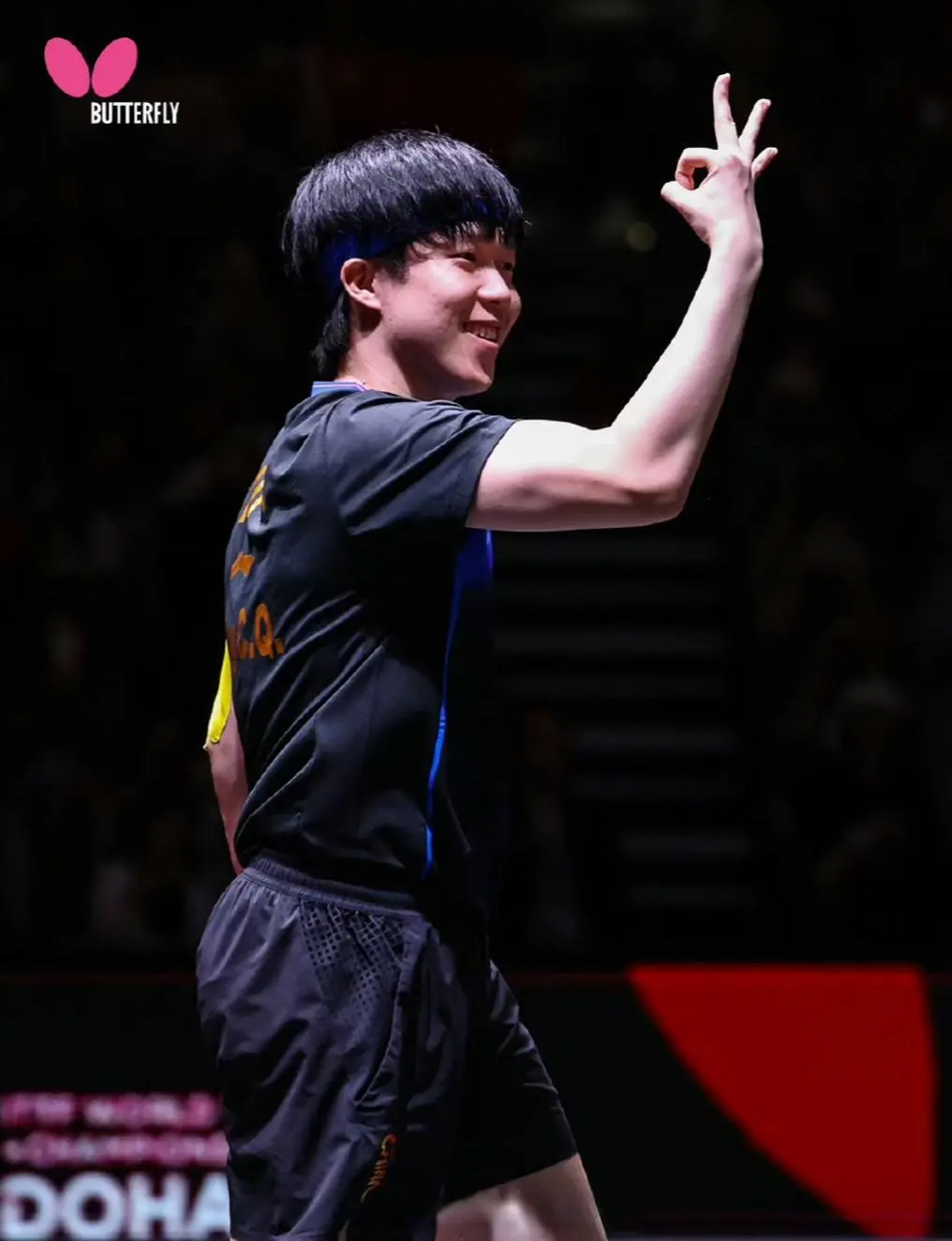 世乒赛收官：王楚钦金满贯！王曼昱1金1银！韩法各2铜，港瑞各1铜