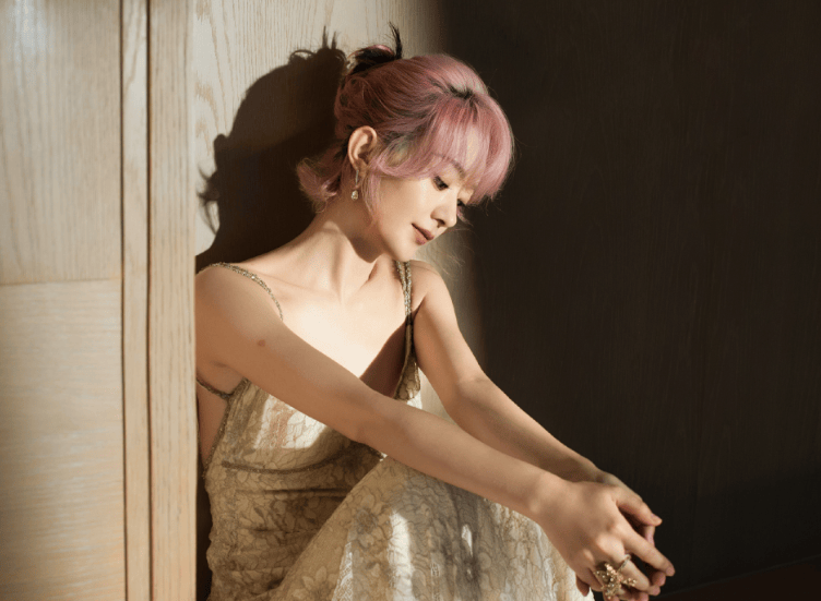 赵丽颖风波处罚来了！本人三条微博被删除，网友呼吁禁言处理！