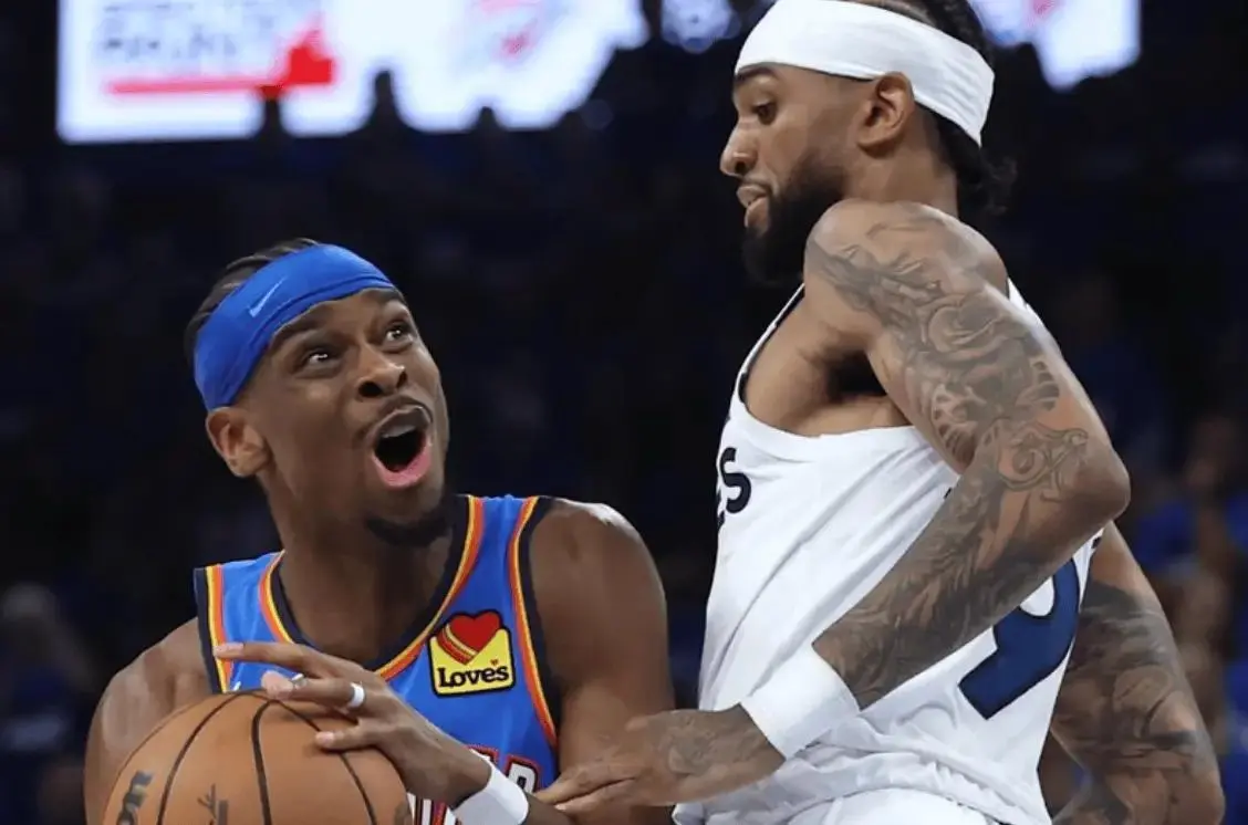 4-0轻松横扫，4-3强势晋级！却成NBA全民公敌，你们不配拿冠军