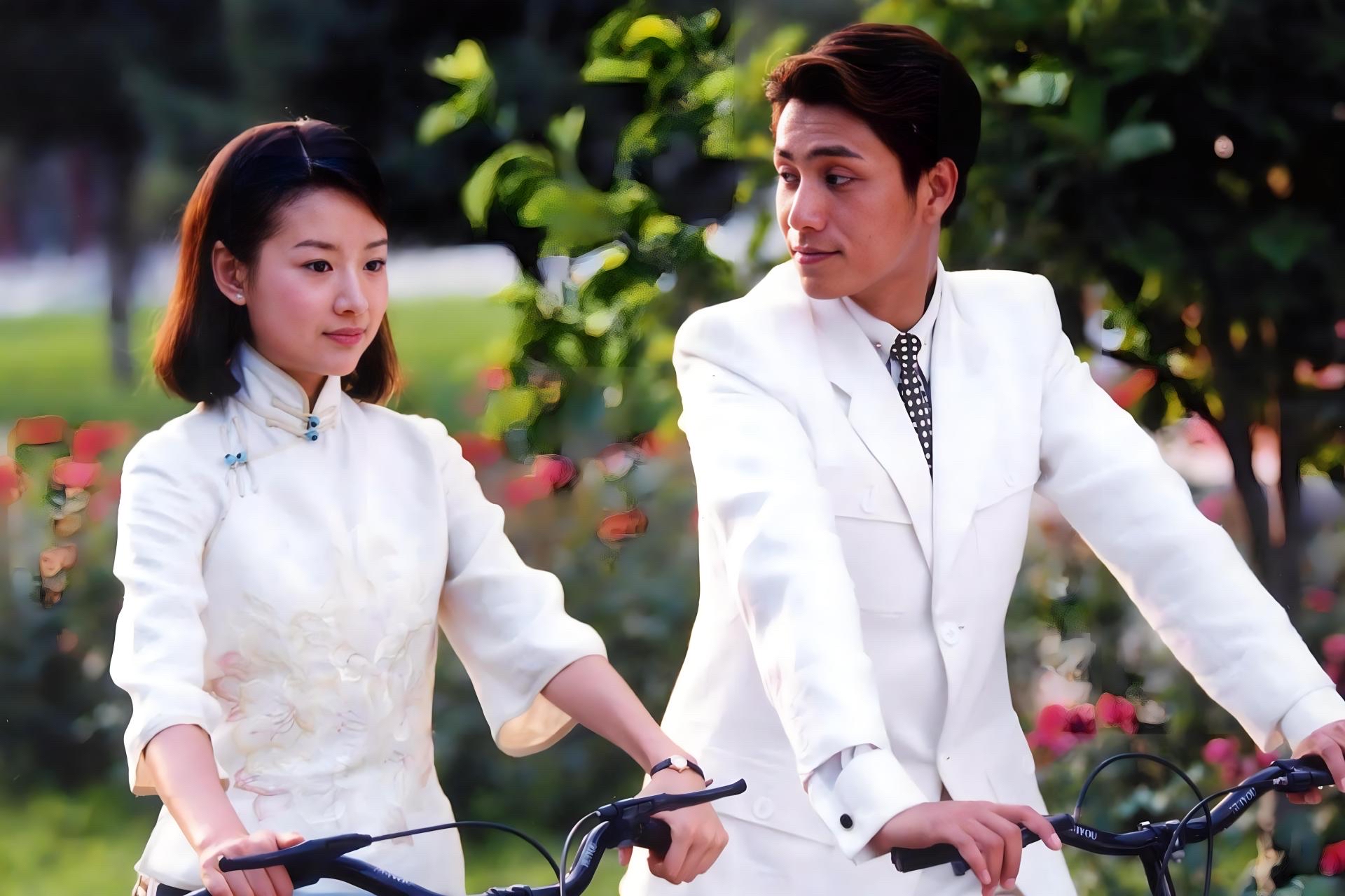 人到中年才懂《金粉世家》冷清秋被金家人看轻的现实真相