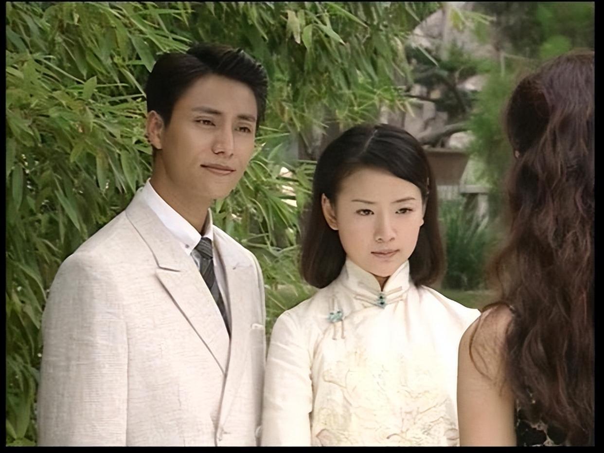 人到中年才懂《金粉世家》冷清秋被金家人看轻的现实真相