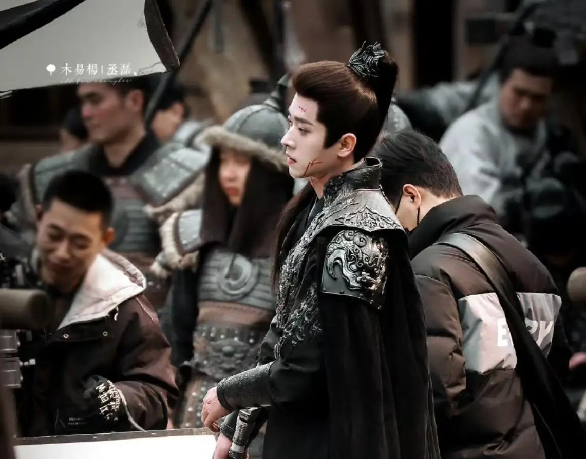 白鹿新剧《莫离》未拍先火！古装造型引期待，看到男主：心动了！