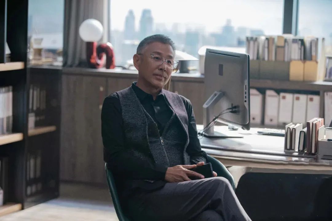 搞好社交关系，聚餐、送礼已经过时了，需要“新三样”