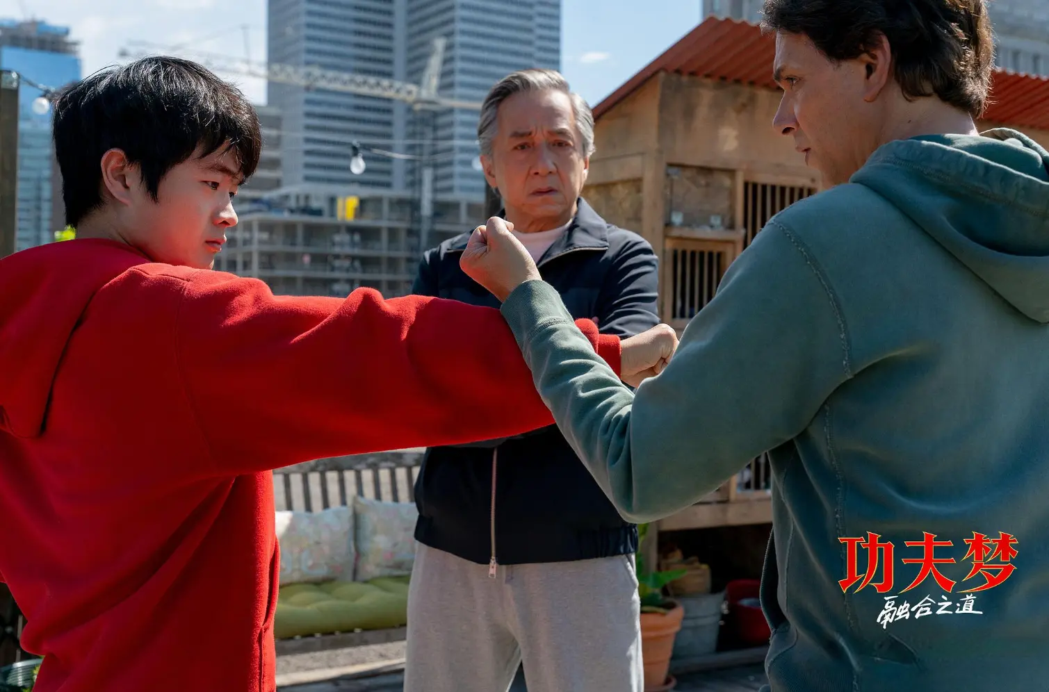 破4亿！海外票房将超《哪吒2》，71岁成龙又给国产片上了一课