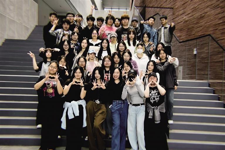 ���ͮ��ӵ���Ȱ� Ŭ�����赸�������Ź�â