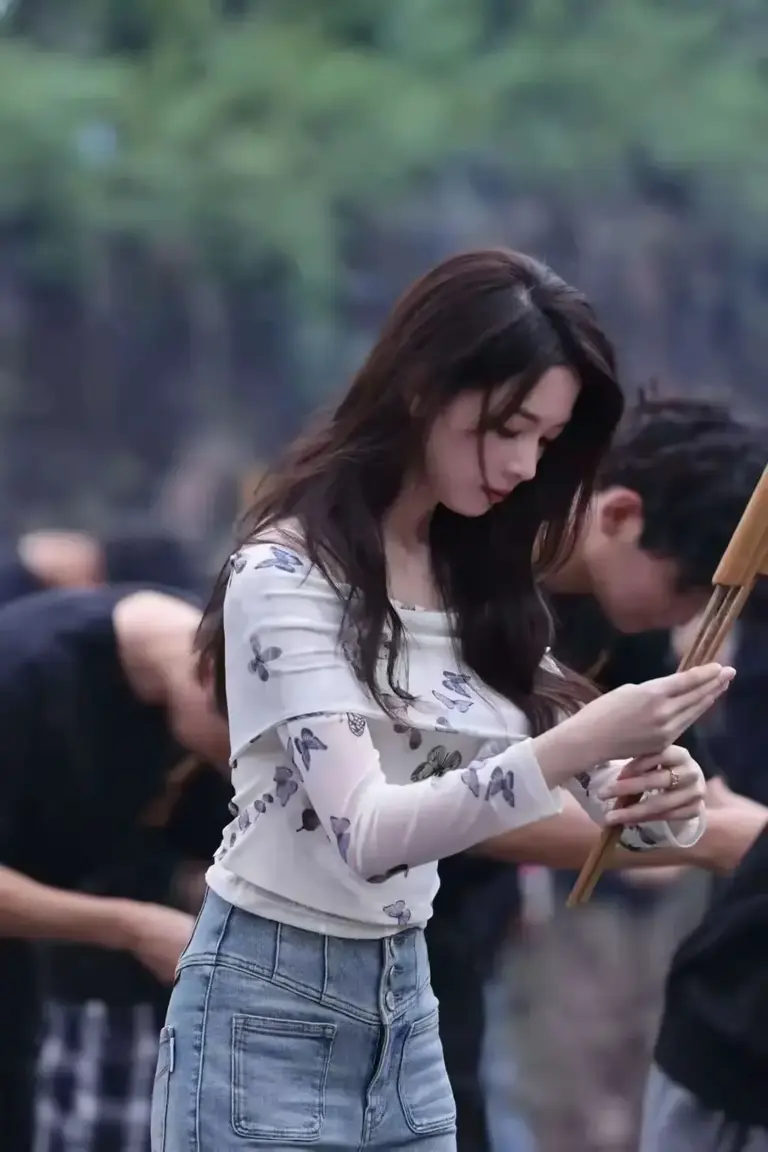 陈瑶《九门》开机！颜值与角色双杀，网友：这剧不爆没天理！