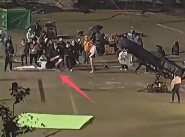 《少林足球》续作！周星驰新片《女足》杀青：张小斐、迪丽热巴等主演