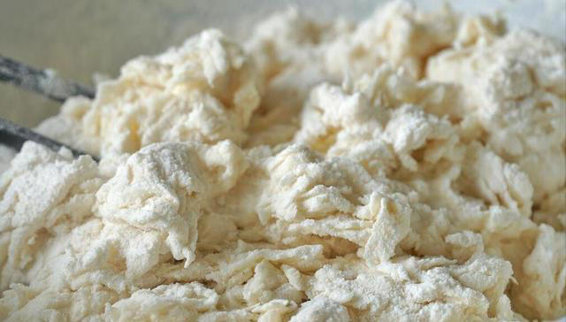 蒸馒头蒸包子，发面是重点，掌握3个发面技巧，20分钟发一盆