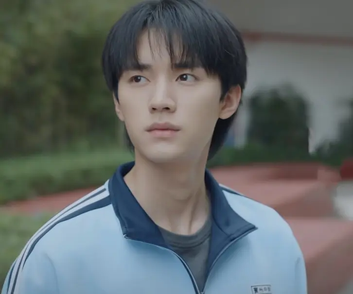 又一部23集都市大剧来袭！演员阵容非常强大，积压两年多终于来了