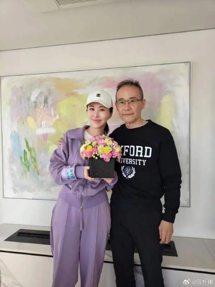王石自述曾玩滑翔伞被吸到6100米高空：逃不出来，心里非常紧张