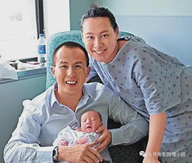 梁洛施马浴柯恋情坐实！女方大儿子成帅小伙，戴眼镜像爷爷李嘉诚