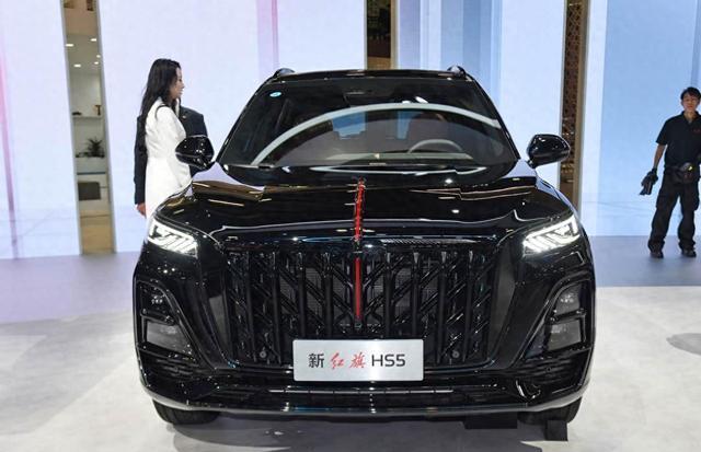 红旗 HS5：中式豪华美学 SUV，演绎大气格调