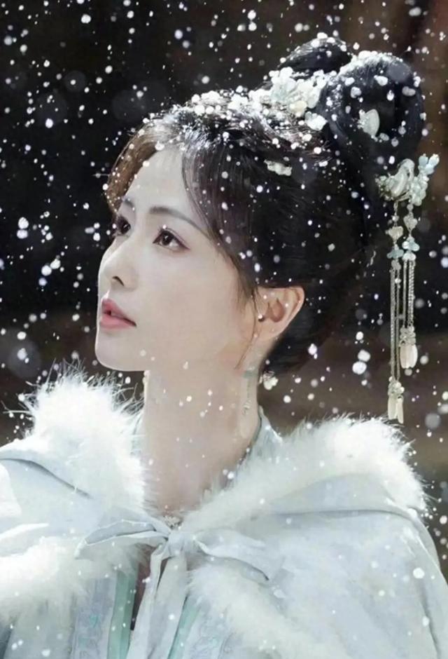 白鹿《临江仙》演技炸裂，花如月痛感直接封神！