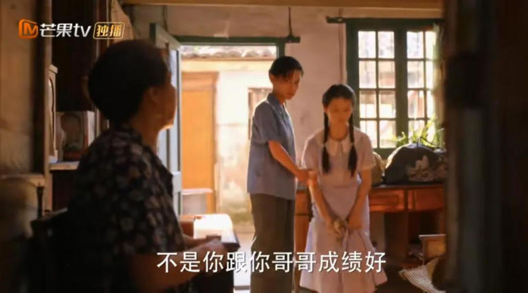 小巷人家：筱婷讨论父母离婚，为何义无反顾选妈妈？