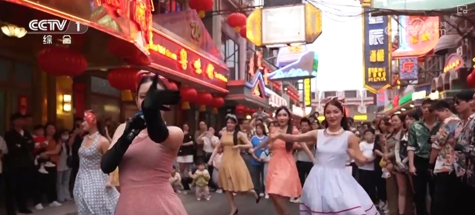 Ӱ��IPȼ�������������� ����Ӱ+����+�Ļ���һվʽ�����ͷ��»���