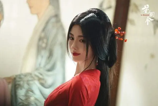 网评心中「古装剧女主天花板」TOP10!《临江仙》白鹿第5，热巴第2，冠军是古装收视保证