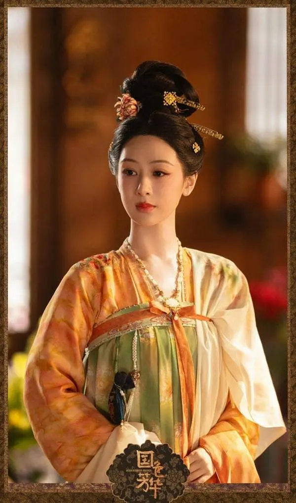网评心中「古装剧女主天花板」TOP10!《临江仙》白鹿第5，热巴第2，冠军是古装收视保证