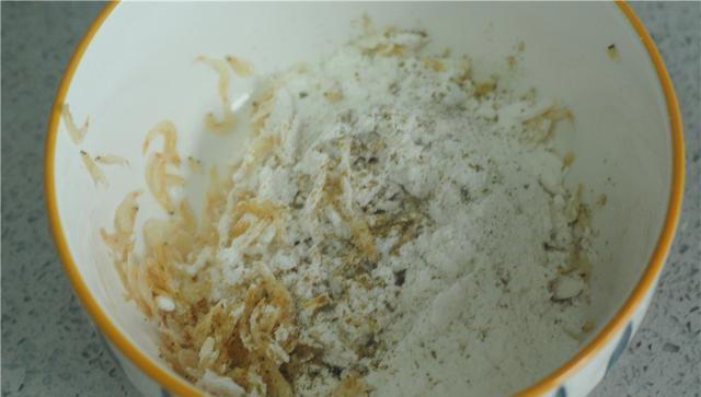 菜里加点它，补钙又增鲜，夏天到了，这菜可得抓紧吃，对孩子好！