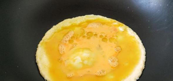 丝瓜和它天生一对，简单易做，鲜嫩营养，让你回味无穷