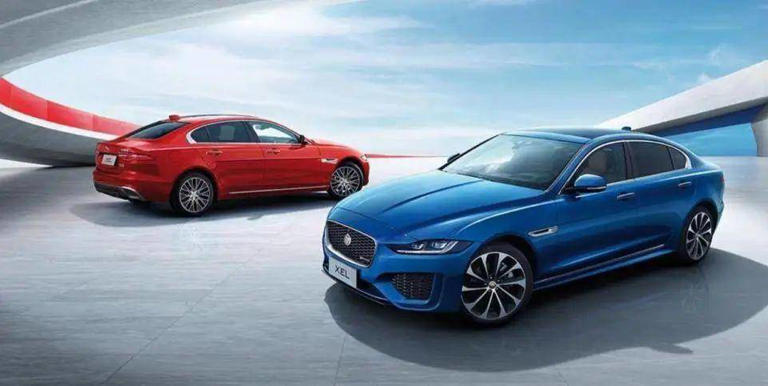 这才是豪车“价格屠夫”，从32.98万降到16.8万，还要啥本田雅阁？