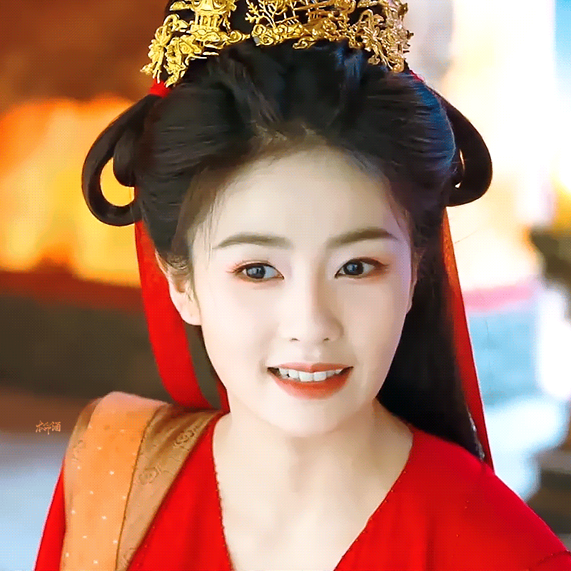 女演员长相多重要？看《临江仙》同龄的白鹿和何瑞贤就知道了