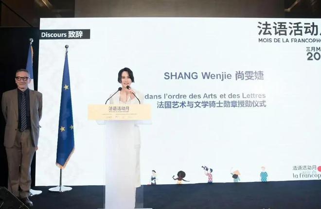 又是一年高考季！娱乐圈6位名校毕业的真学霸，甩绝望文盲几条街