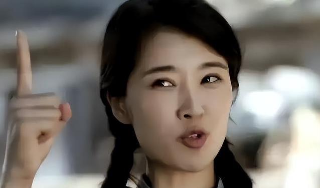 星二代不靠妈闯圈，34岁离婚带娃，演技却惊艳全场？