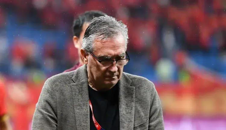 国足1-0绝杀！伊万下课，王玉栋道歉，王大雷落泪，塞鸟成毒瘤？