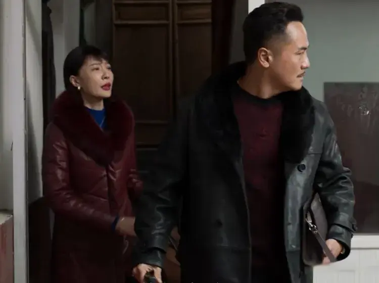 护宝寻踪：王文绮演得好，虽然戏份不多，但很出彩，气质也很好