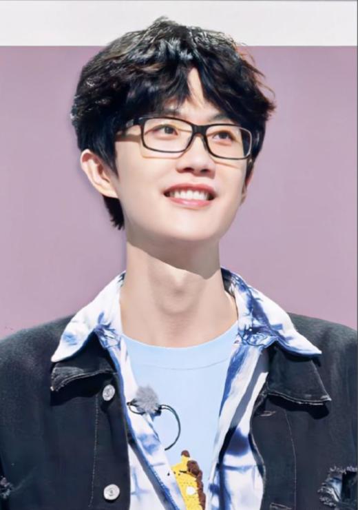 乐坛鲁迅？被嘲过气歌手的许嵩，打了个漂亮翻身仗，难怪央视怒赞