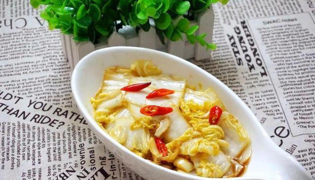 醋溜白菜怎么做好吃又简单，醋溜白菜的家常做法大全