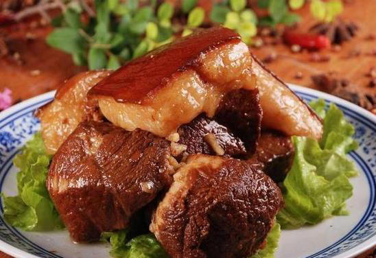 不管卤什么肉，一斤肉放1克它，卤肉出锅软嫩飘香，还没怪味
