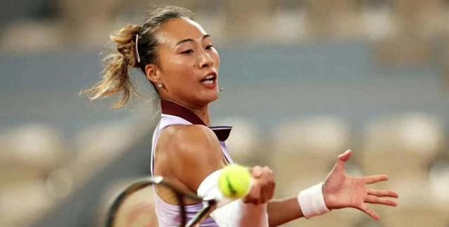 2-0击败世界第一萨巴伦卡，郑钦文迎战凯斯勒，温网冠军0-2一轮游