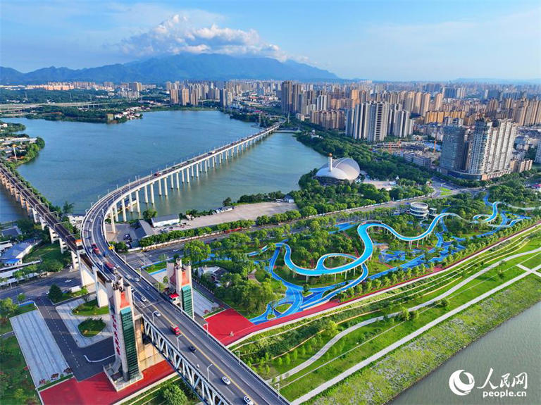 江西九江：长江岸线景美如画