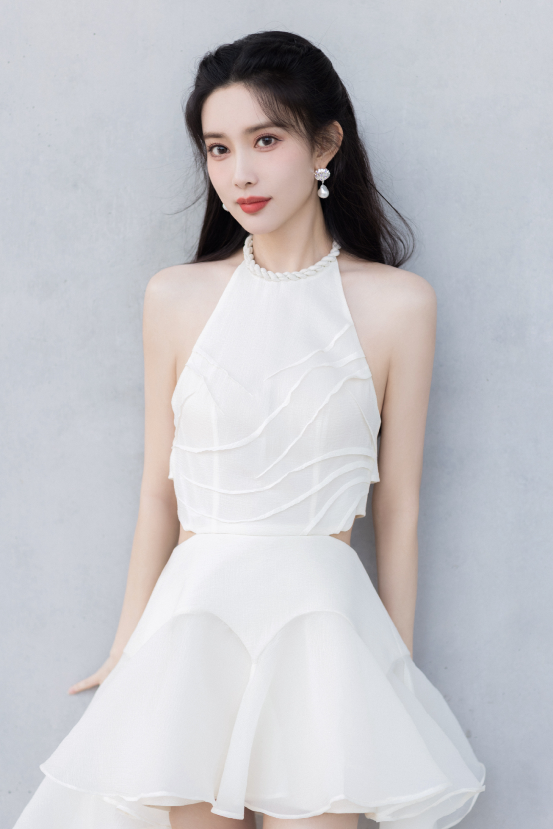 孟子义的狗巧克力塌房了！曾舜晞房车遭殃，全网笑翻