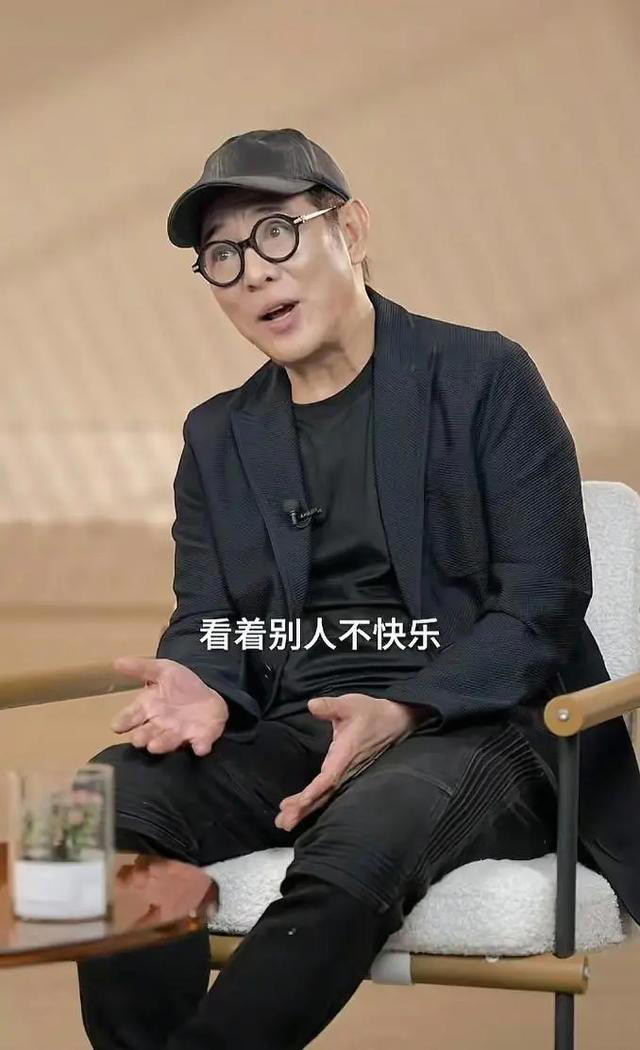 62岁李连杰自曝：“我应当有轻微的自闭”