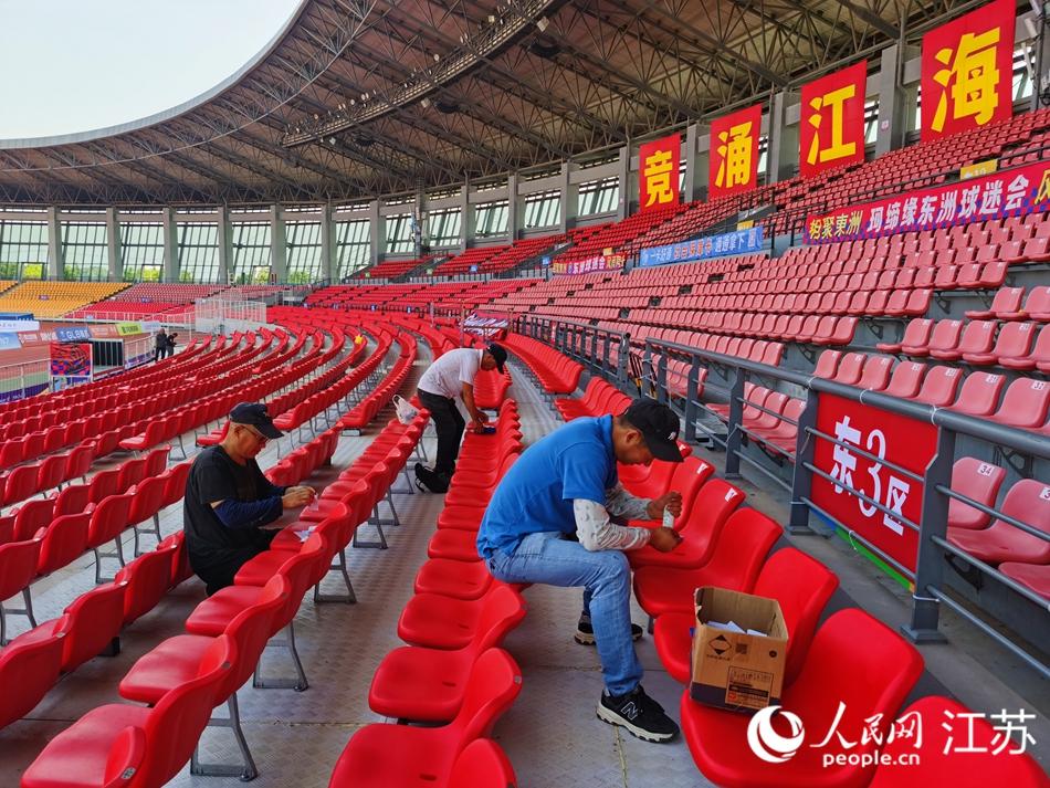 探访“苏超”南通新主场：“江海战狼” 蓄势待发