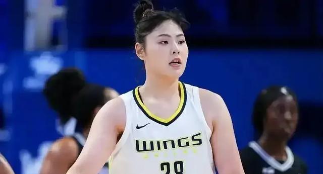 李月汝7+3+4犯规，连场首发，WNBA常规赛，飞翼86-94狂热！