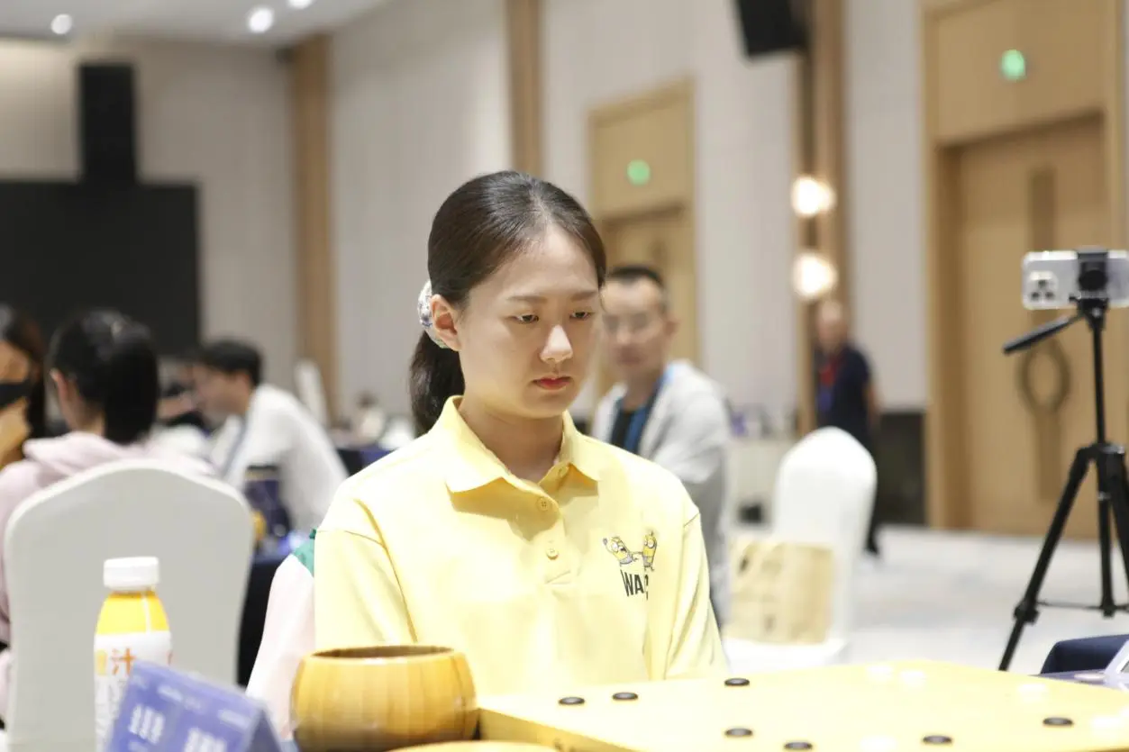 衢州烂柯杯国际预选女子组半决赛多逆袭，唐嘉雯吴依铭金恩持等中韩新生代进决赛